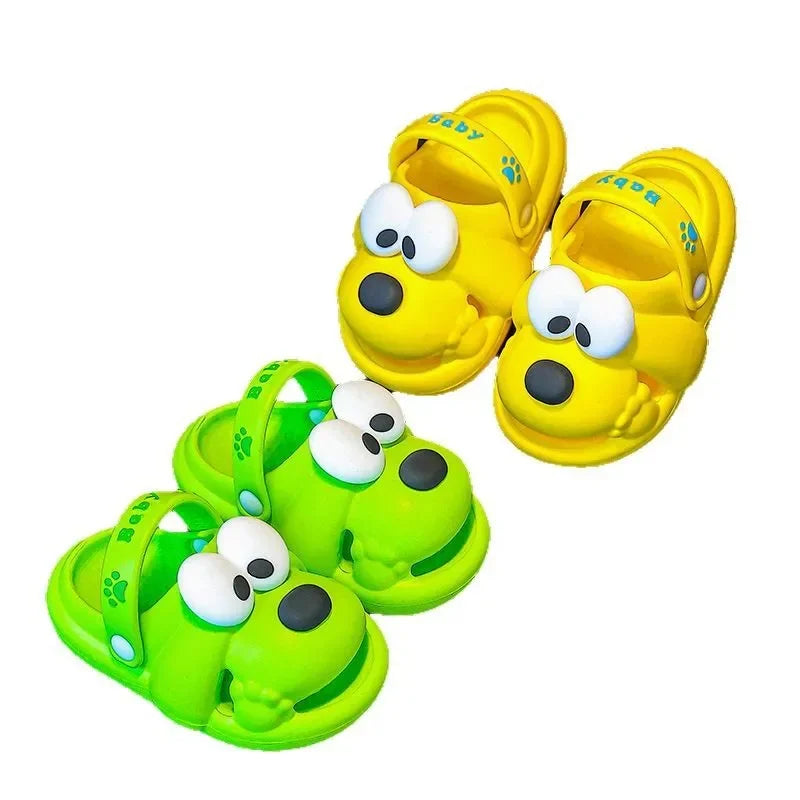 Adorable 2025 New Soft Bottom Indoor Outdoor Anti-Slip Boys Girls Yellow Dog EVA Clog Shoes Two-Way Wear Cute Sandals