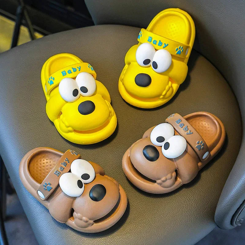 Adorable 2025 New Soft Bottom Indoor Outdoor Anti-Slip Boys Girls Yellow Dog EVA Clog Shoes Two-Way Wear Cute Sandals