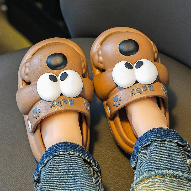 Adorable 2025 New Soft Bottom Indoor Outdoor Anti-Slip Boys Girls Yellow Dog EVA Clog Shoes Two-Way Wear Cute Sandals