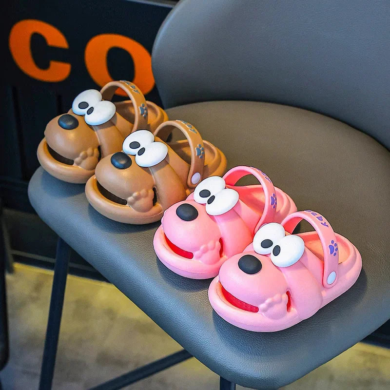 Adorable 2025 New Soft Bottom Indoor Outdoor Anti-Slip Boys Girls Yellow Dog EVA Clog Shoes Two-Way Wear Cute Sandals