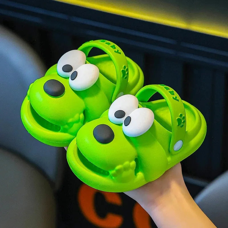 Adorable 2025 New Soft Bottom Indoor Outdoor Anti-Slip Boys Girls Yellow Dog EVA Clog Shoes Two-Way Wear Cute Sandals